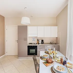 Lägenhetshotell Residenza Miralago By Wonderful Italy, Desenzano del Garda
