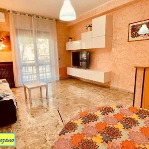 Апартаменты Casa Imma Lake, Center And Everything Need, Дезенцано-дель-Гарда