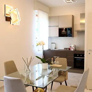Apartment Dreamich - Delle Rive, Desenzano del Garda