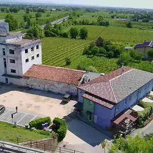 Trattoria Italia Szálloda