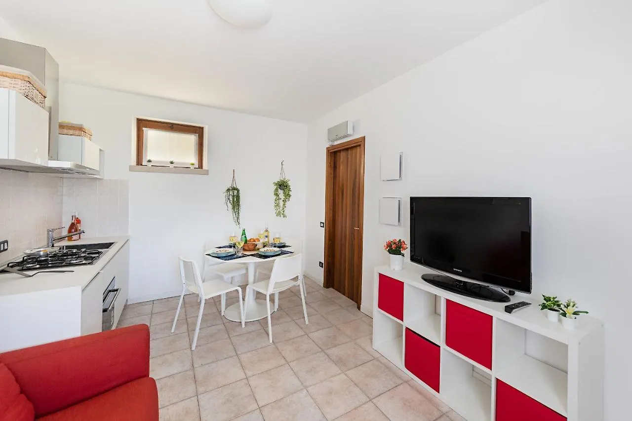 Appartamento Mandorli 1-18 By Wonderful Italy Desenzano del Garda Italia