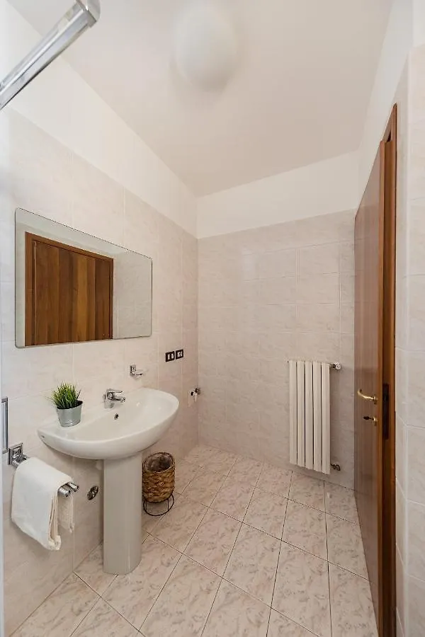 Appartamento Mandorli 1-18 By Wonderful Italy Desenzano del Garda Italia