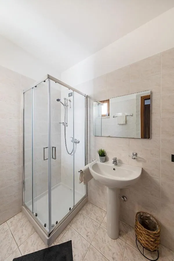 Appartamento Mandorli 1-18 By Wonderful Italy Desenzano del Garda